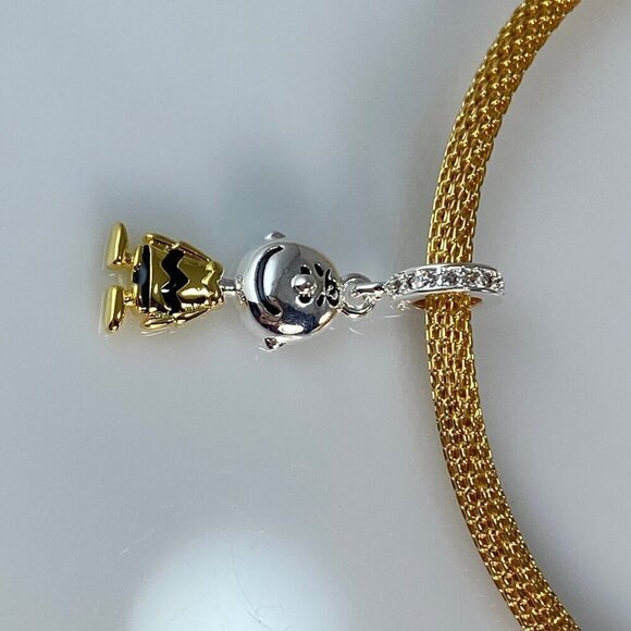 Peanuts Charlie Brown Dangle Charm - Picture 7 of 12
